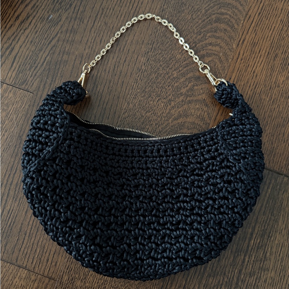 Zara Black Woven Shoulder Bag with Gold Chain
